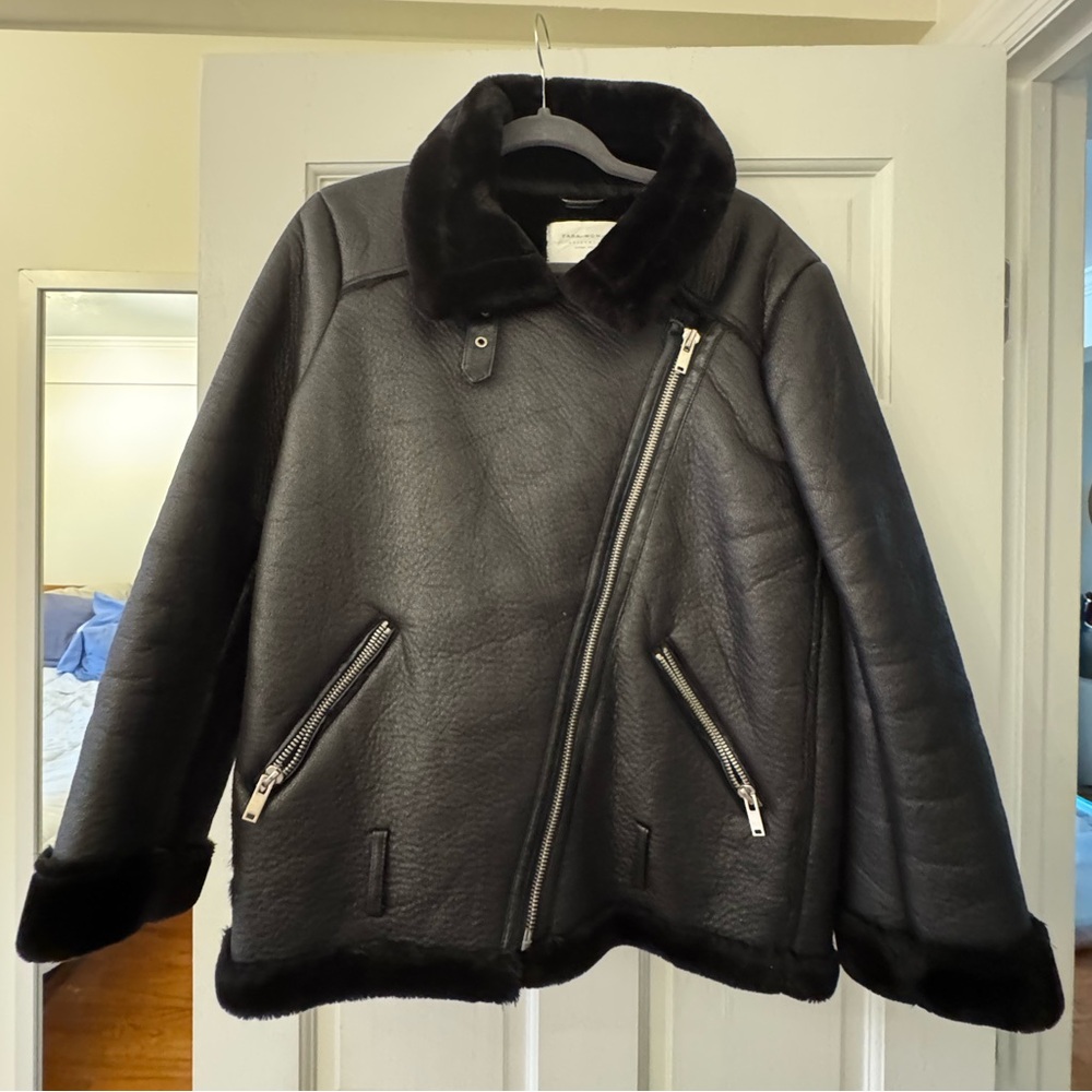 Zara Black Moto Jacket Asymmetric Zip Size L Like New — Biker Edgy Fall